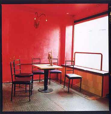 image/redroom.jpg, 15,9K